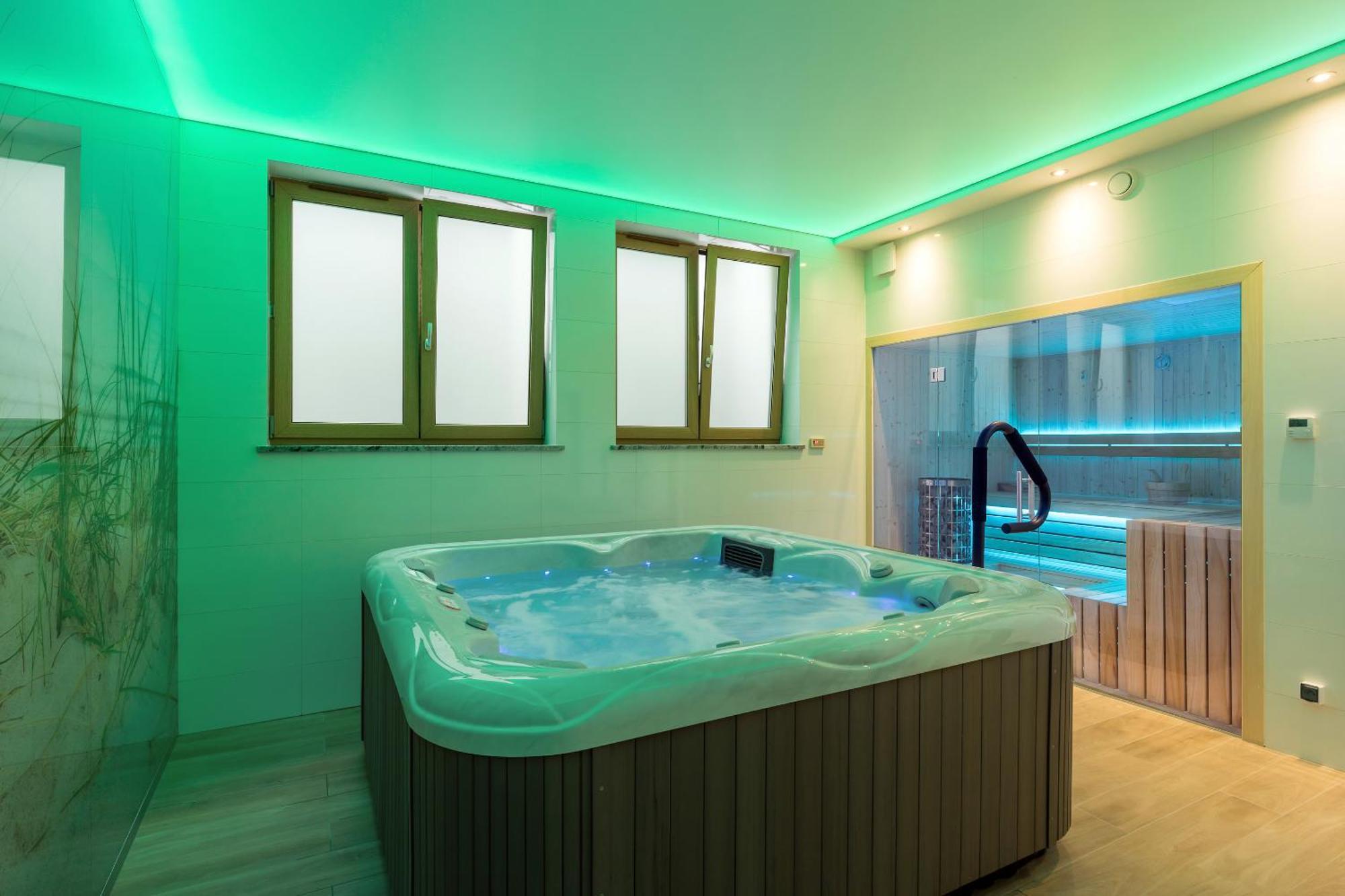 Underground Apartment In A Lux Holiday House Posejdon By Renters Prestige Kołczewo 外观 照片